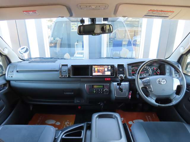 U00047288001_4_001.jpg