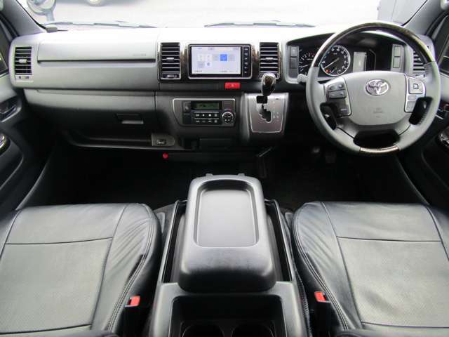 U00048239026_19_001.jpg