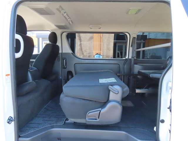 U00048541026_48_001.jpg