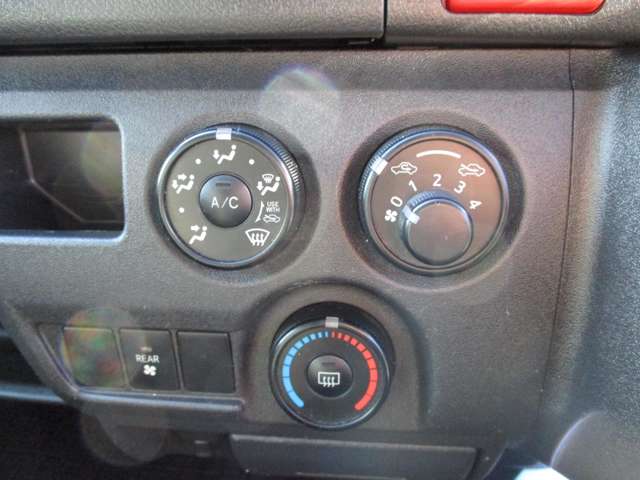 U00047818677_15_001.jpg