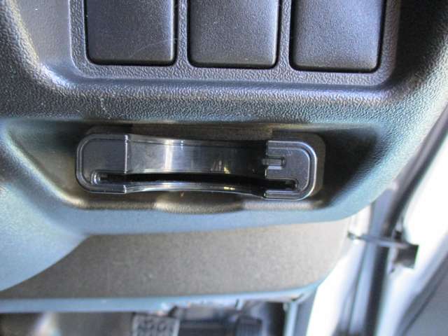U00047818677_18_001.jpg