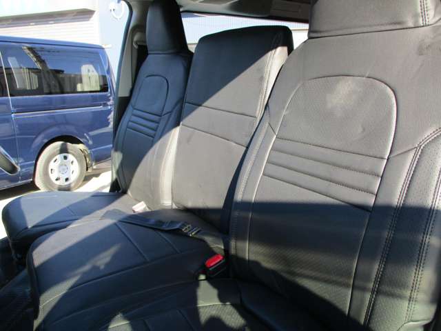 U00047818677_36_001.jpg
