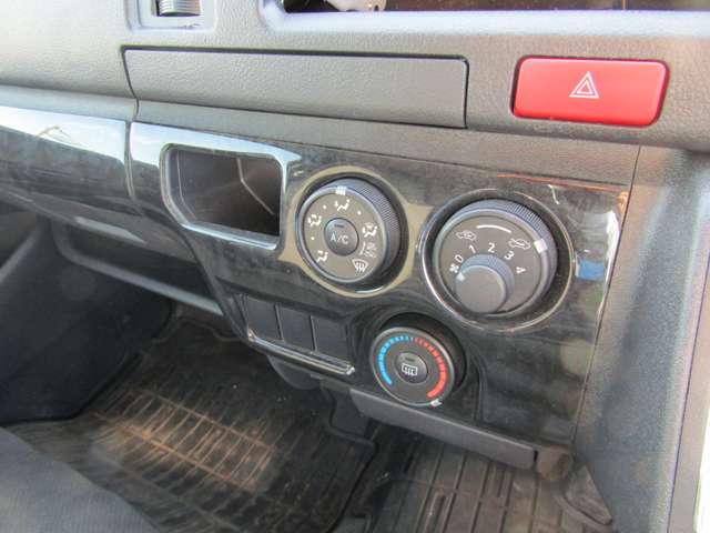 U00048172109_39_001.jpg