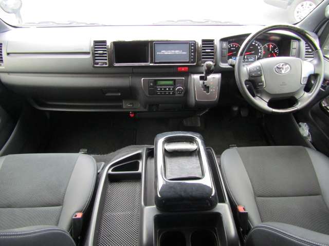 U00047398336_18_002.jpg