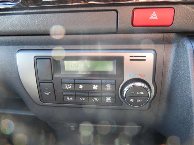 U00048141058_18_001.jpg