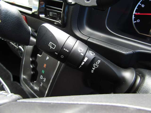 U00048338403_38_001.jpg