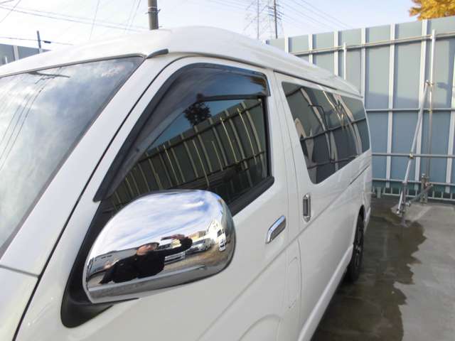 U00047379290_33_001.jpg