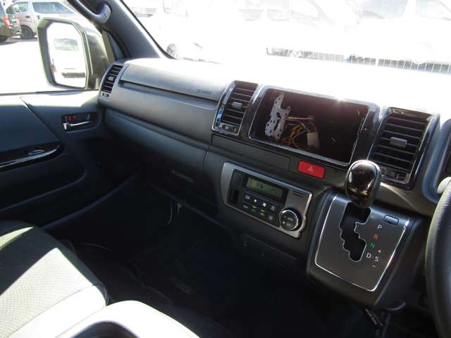 U00048338566_39_001.jpg