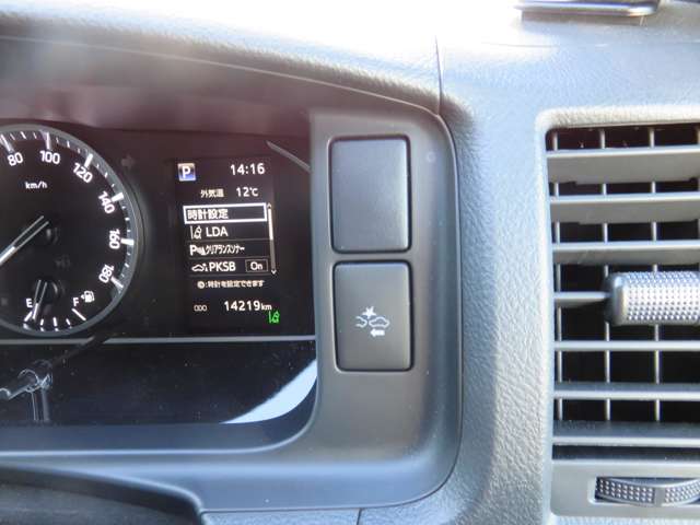 U00048122398_12_001.jpg