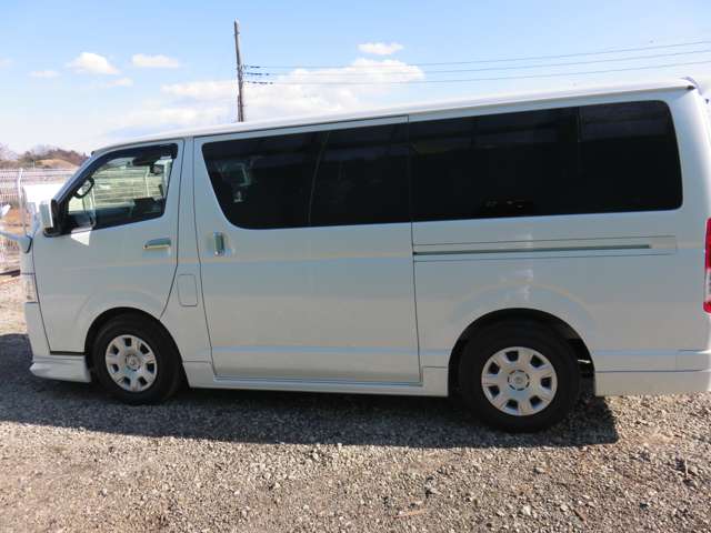 U00048177105_3_001.jpg