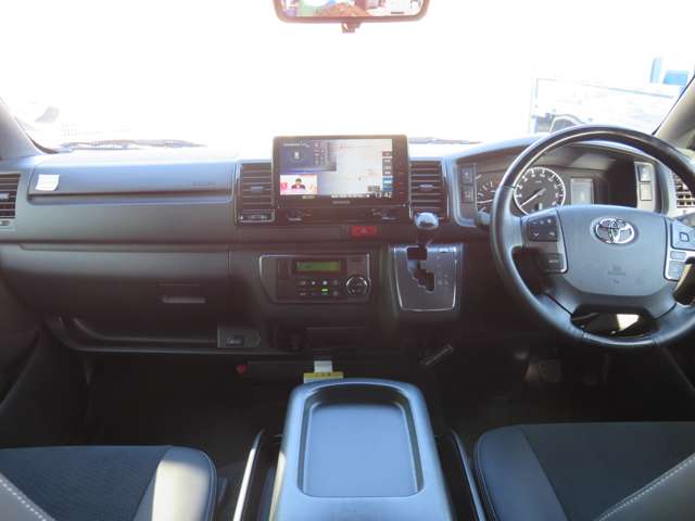U00048177105_46_001.jpg