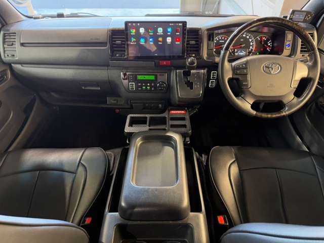 U00048343135_30_001.jpg