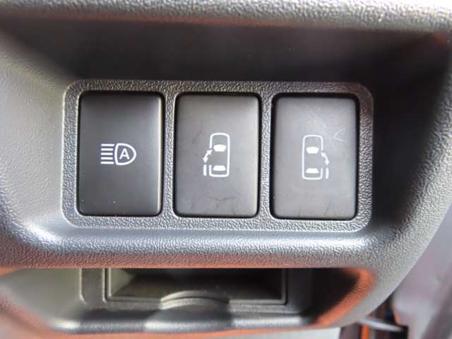 U00047813102_15_001.jpg