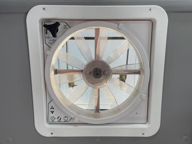 U00048157764_43_001.jpg