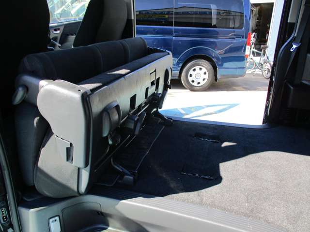U00047905142_42_002.jpg