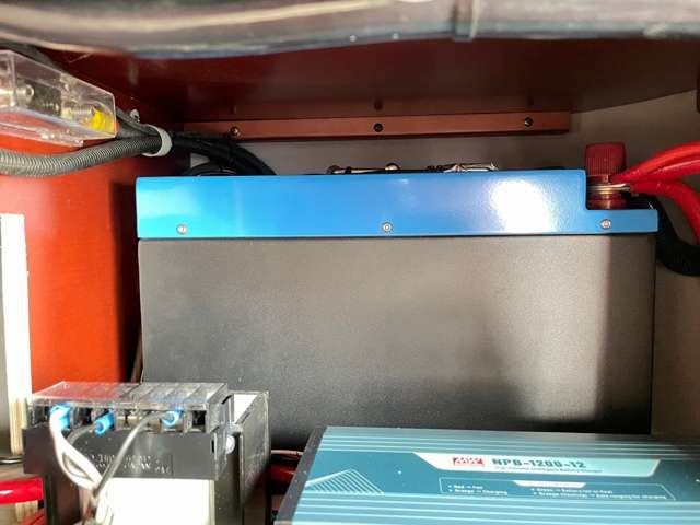U00044681532_38_001.jpg