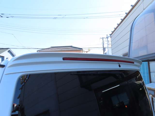 U00048114132_64_001.jpg