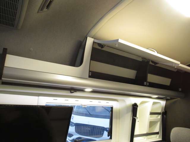 U00046824031_16_001.jpg