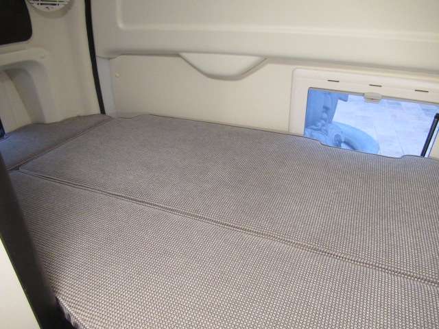 U00046824031_9_001.jpg