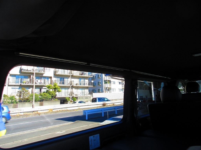 UZ0047952679_5_001.jpg