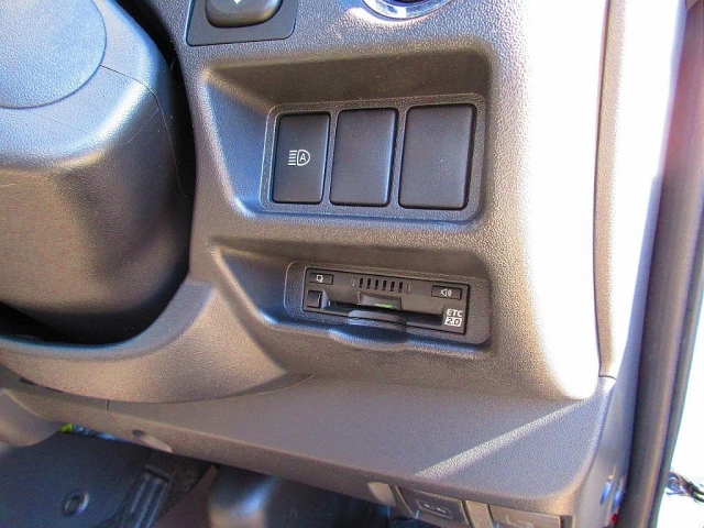 UZ0047952679_7_001.jpg