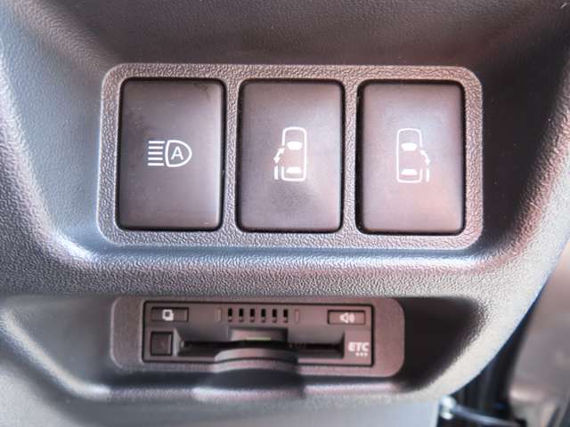 U00048348044_14_001.jpg