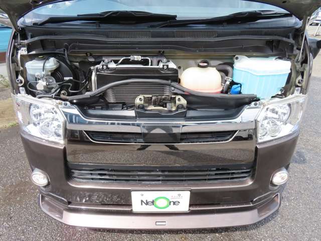 U00048348044_63_001.jpg