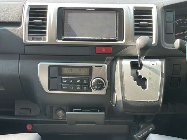 U00047726726_10_002.jpg