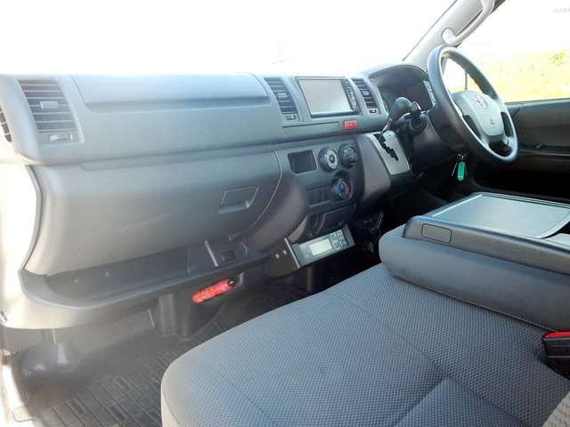 U00048332562_19_001.jpg