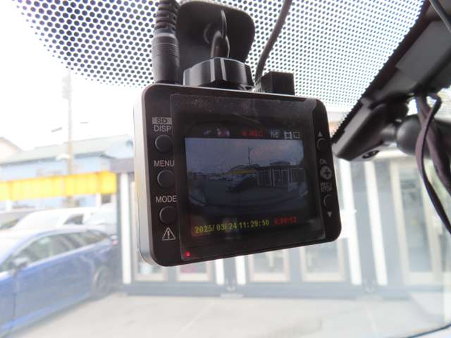 U00048417027_15_001.jpg