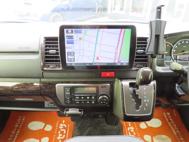 U00048417027_30_001.jpg