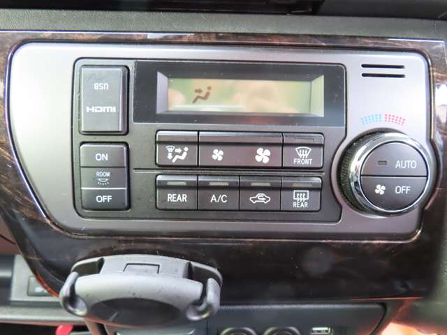 U00048417027_40_001.jpg