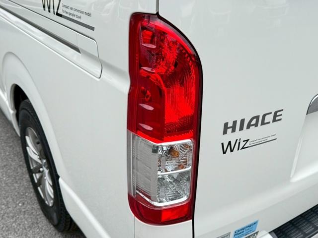 U00048518025_85_001.jpg