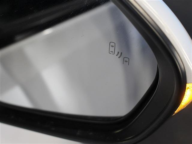 UJ0048343620_14_001.jpg