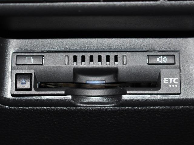 UJ0048343620_76_001.jpg