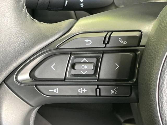 UZ0047900821_41_001.jpg