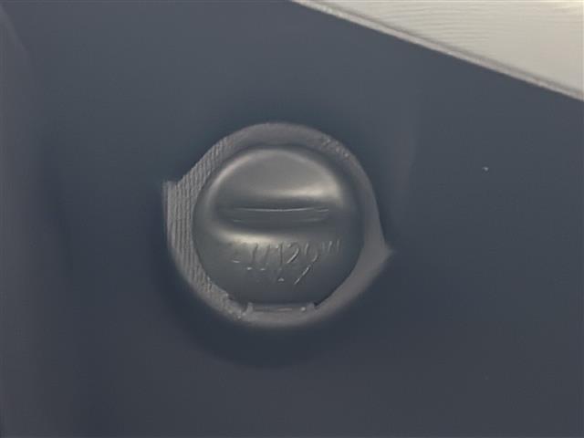 UZ0047973857_14_002.jpg