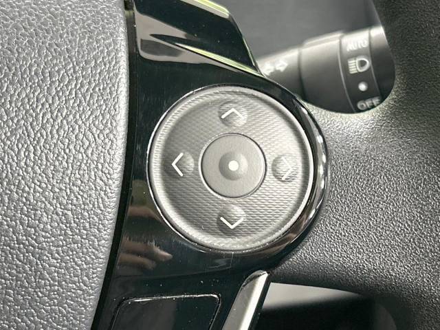 UZ0048265918_56_001.jpg