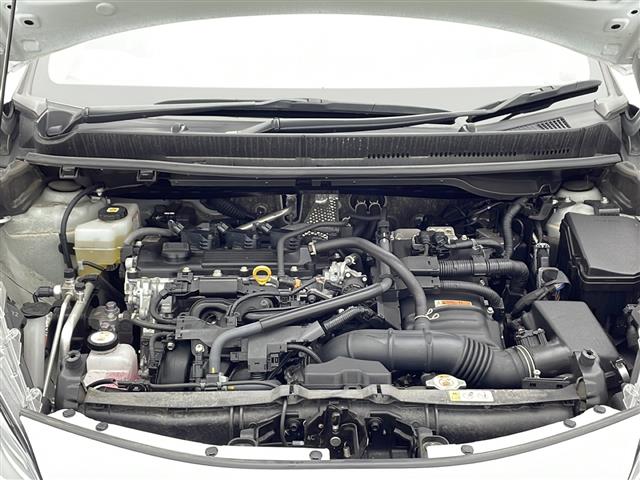 UZ0047884423_50_002.jpg