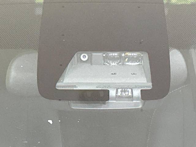 UZ0048244828_4_002.jpg