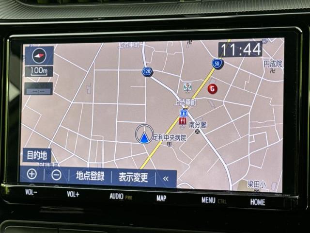 UZ0048229727_9_001.jpg