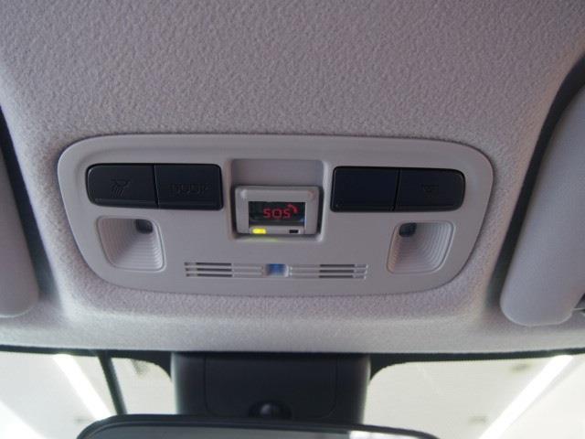 UJ0048305901_67_004.jpg