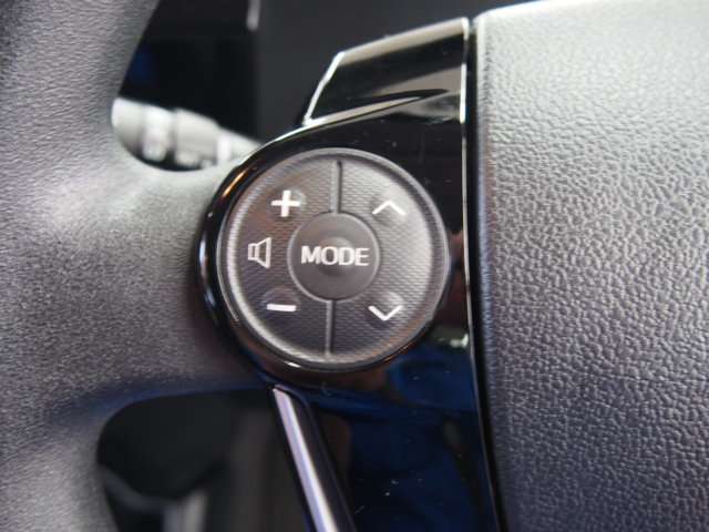 UJ0046846258_67_002.jpg