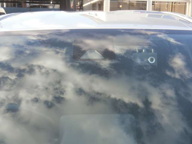 U00047813032_32_001.jpg