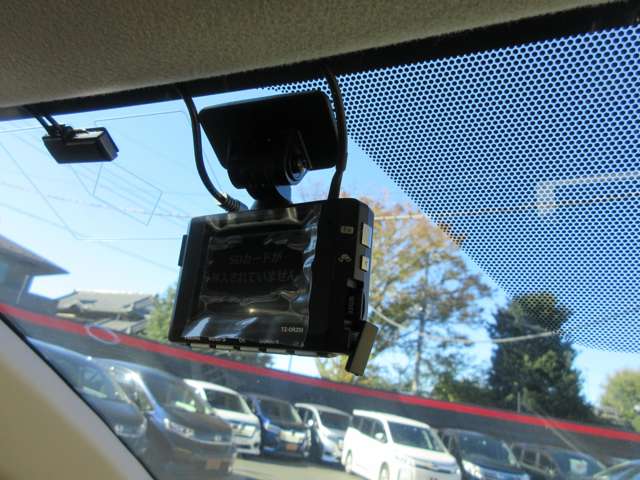 U00047247427_63_001.jpg