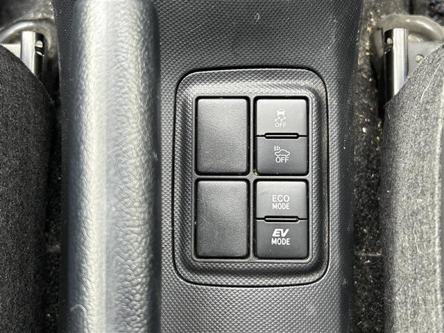 UZ0048462912_15_002.jpg