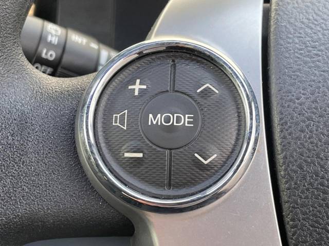 UZ0048473937_50_001.jpg
