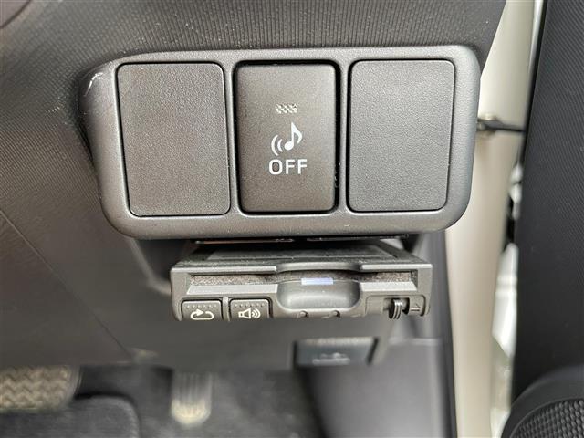 UZ0047684377_5_003.jpg