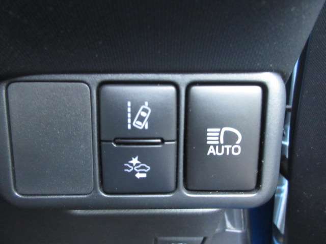 U00048019391_16_001.jpg