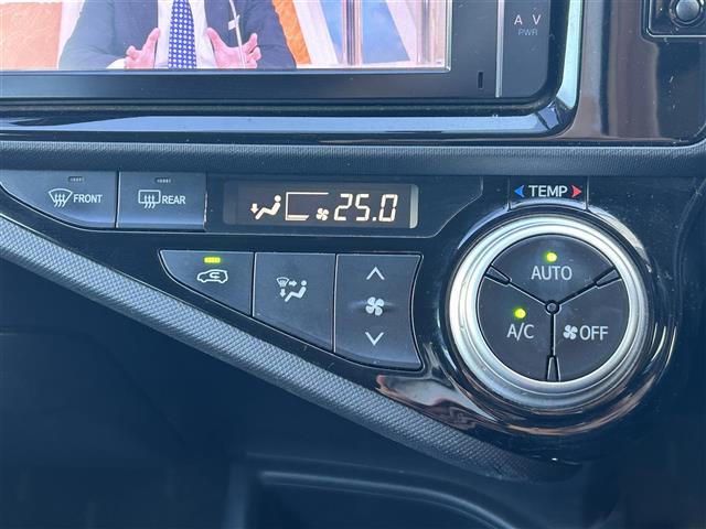 UZ0048122651_11_001.jpg